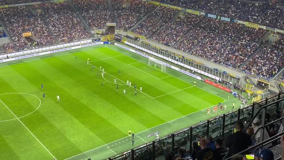 就像一个刚 就像一个刚