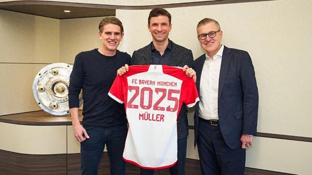 曼联中场重 曼联中场重