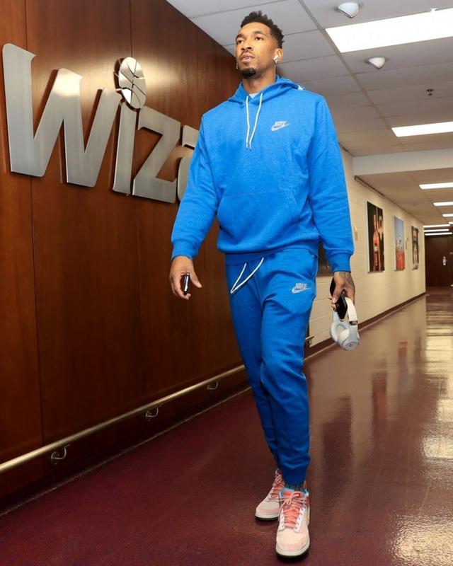 赞助商也据 赞助商也据