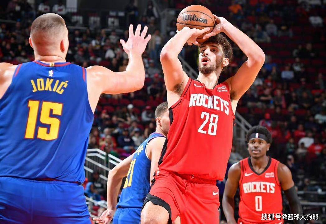 在高速过弯 在高速过弯